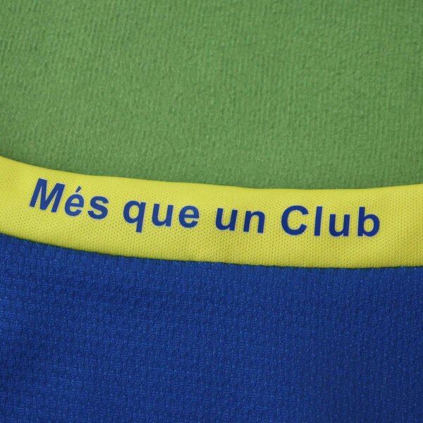 0607 season FC Barcelona / Barça  home Kids kit - Image 3