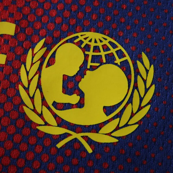 1213 FC Barcelona / Barça home retro Kids kit - Imagem 17