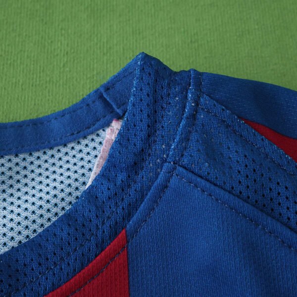 0506 FC Barcelona / Barça home retro Kids kit - Imagem 4