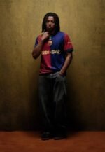 ⁦【in stock】Limited Edition FC BARCELONA X TRAVIS SCOTT jersey. FC Barcelona 24/25 Men’s Kit Player version⁩ - الصورة ⁦3⁩