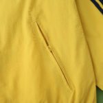 2425 Manchester United F.C. Wear on both sides windbreaker - Imagem 5