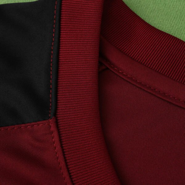 2425 season A.S. Roma Training shirt Fan version - Imagem 2