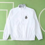 2425 Real Madrid CF Wear on both sides windbreaker - Imagem 15