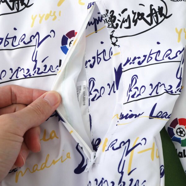 2425 Real Madrid CF Wear on both sides windbreaker - Afbeelding 9