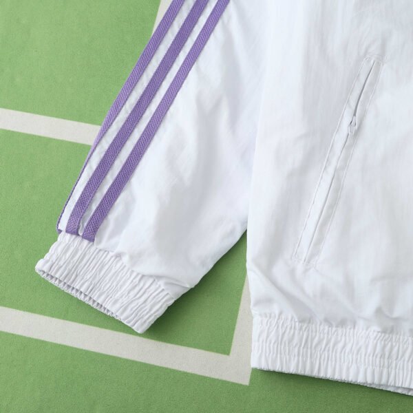 2425 Real Madrid CF Wear on both sides windbreaker - Imagem 8