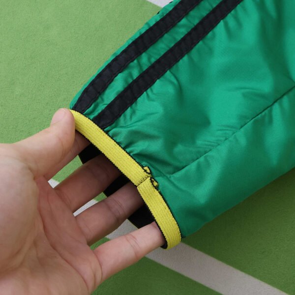 ⁦2425 Jamaica Wear on both sides windbreaker⁩ - الصورة ⁦12⁩