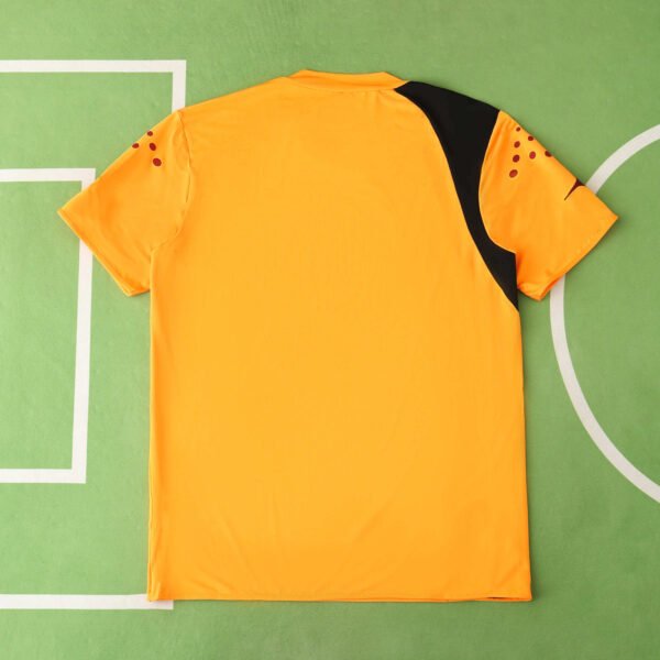 0506 season A.S. Roma home retro Fan version - Imagem 12