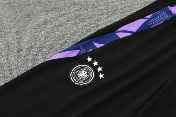 ⁦2425 Germany white Training suit set⁩ - الصورة ⁦8⁩