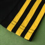 1112 Real Madrid CF goalkeeper retro Kids kit – Image 9