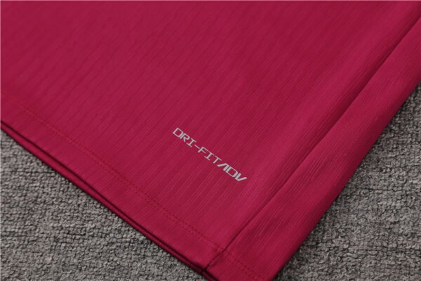 2425 FC Barcelona / Barça red Training suit set Player version - Image 3