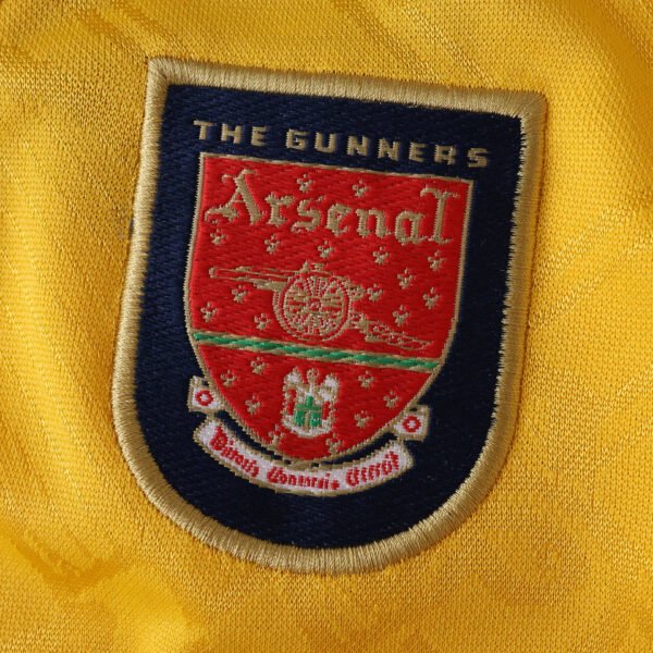 ⁦9697 season Arsenal F.C. away retro Kids kit⁩ - الصورة ⁦5⁩
