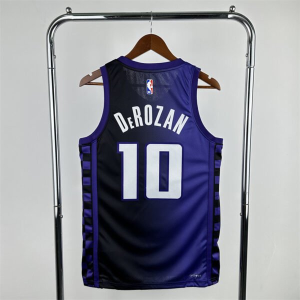NBA Sacramento Kings 10#DEROZAN – Image 9