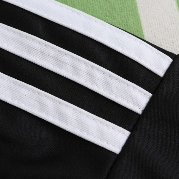 2425 season Newcastle home Kids kit – Image 11