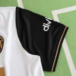 2425 season Valencia home Fan version – Bild 3