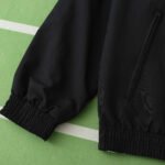 ⁦2425 Manchester United F.C. Wear on both sides windbreaker⁩ - الصورة ⁦5⁩