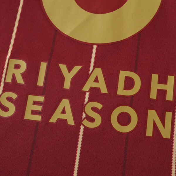 2425 season A.S. Roma home Fan version - Imagem 4