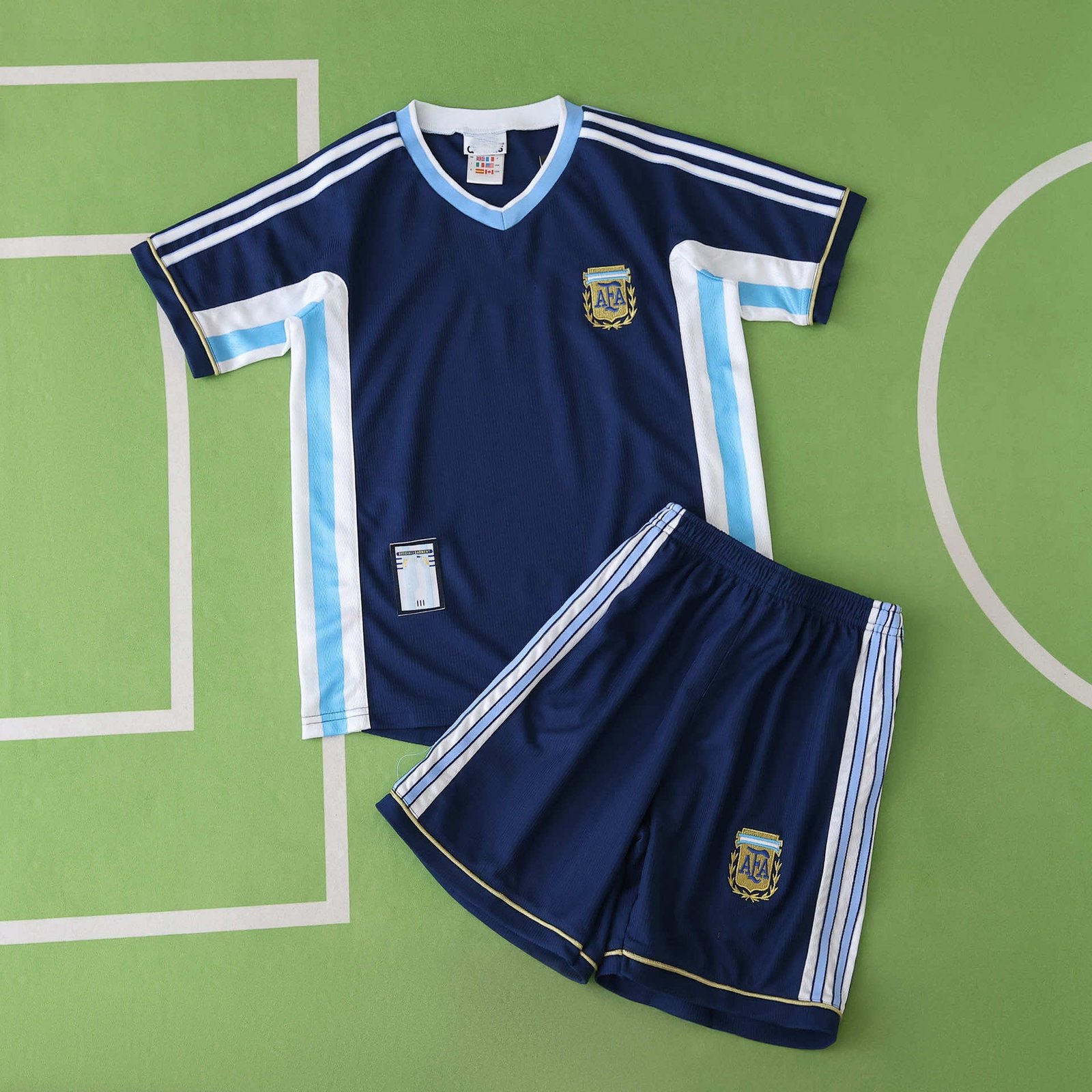 3157b18be0 1998 season Argentina away retro Kids kit - Imagen 1