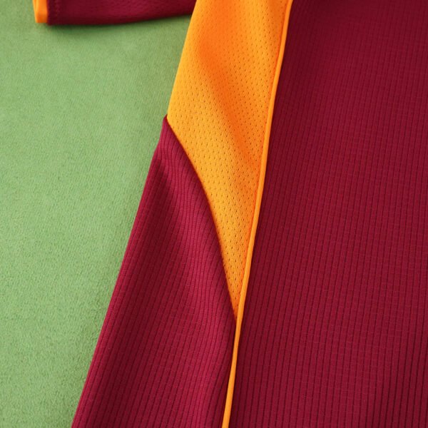 2526 season A.S. Roma home Fan version - Imagem 4