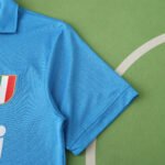 ⁦8788 season S.S.C. Napoli home retro Fan version⁩ - الصورة ⁦6⁩