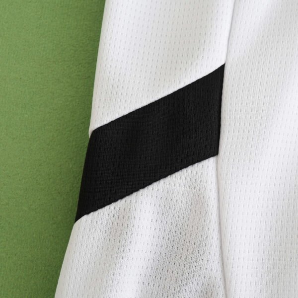 2425 season Valencia home Fan version – Bild 12