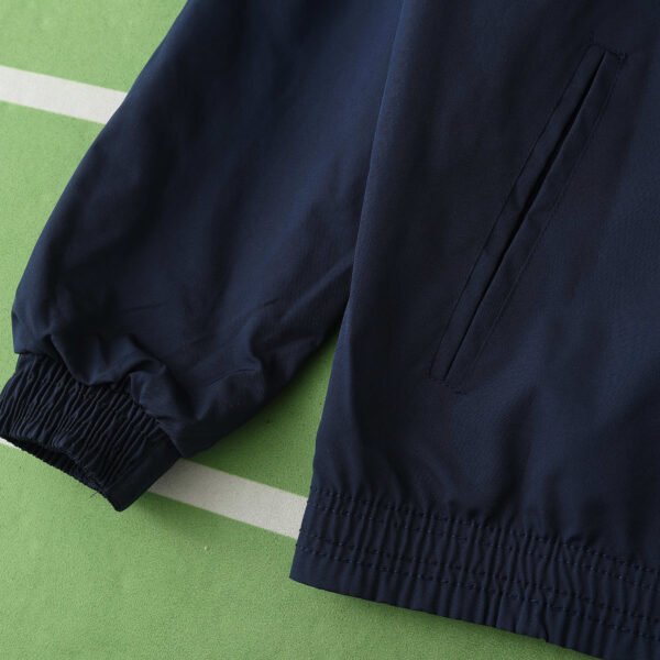 2425 Real Madrid CF Wear on both sides windbreaker - Imagem 14