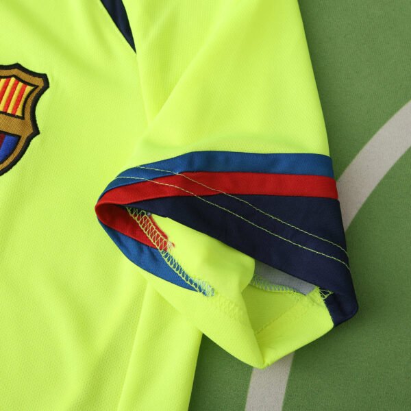 ⁦0506 season FC Barcelona / Barça away retro Fan version⁩ - الصورة ⁦6⁩