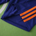 ⁦2526 season Newcastle United F.C. third Kids kit⁩ - الصورة ⁦7⁩