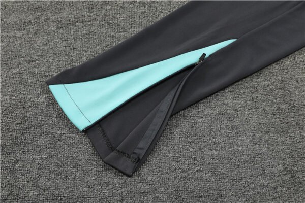 ⁦2425 Paris Saint-Germain F.C. grey Training suit set Player version⁩ - الصورة ⁦2⁩