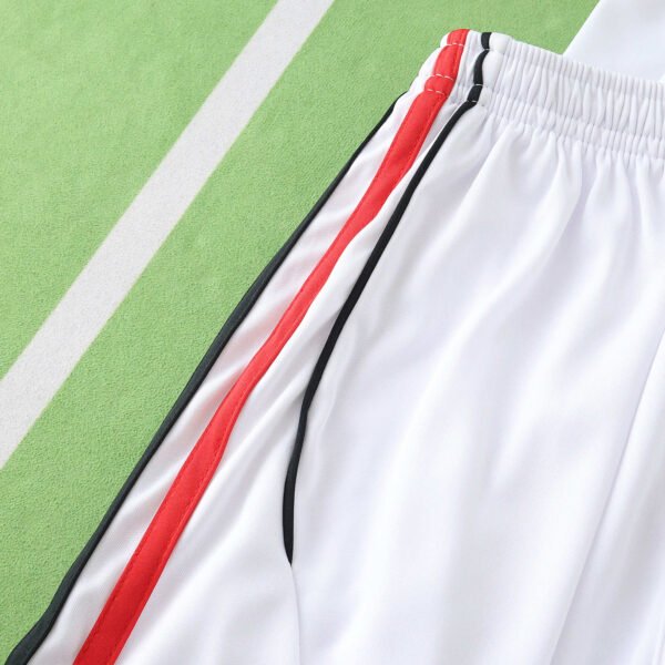 0607 A.C. Milan away retro Kids kit – Image 10