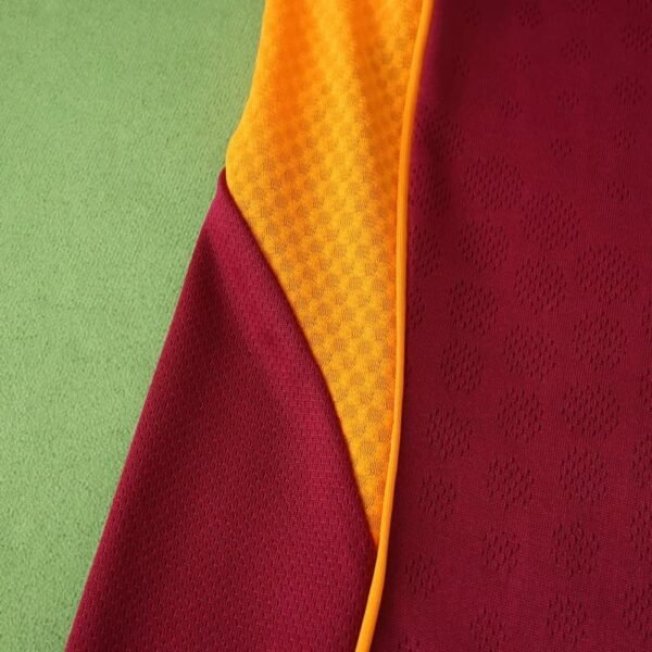 ⁦2526 season A.S. Roma home Player version⁩ - الصورة ⁦6⁩