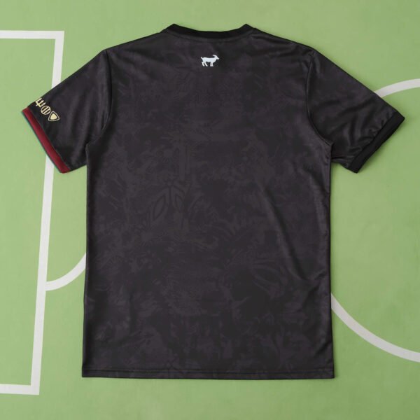 24-25  Portugal Black Special Edition Fan version – Image 2