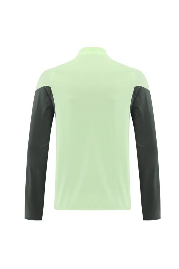 2526 season Real Madrid CF windbreaker - Image 5