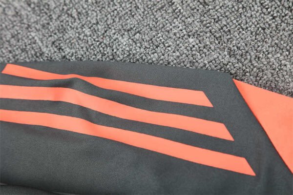 2526 season Fußball-Club Bayern München Half zip training suit set - Imagem 6