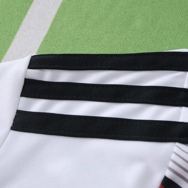 ⁦2014 season Germany home Kids kit⁩ - الصورة ⁦19⁩