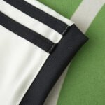 ⁦2425 season Juventus F.C. Training shirt Fan version⁩ - الصورة ⁦5⁩