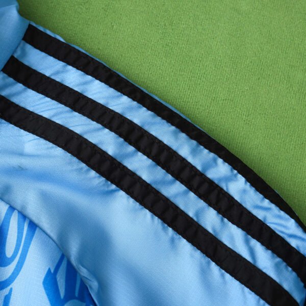 2425 Real Madrid CF Wear on both sides windbreaker - Imagem 5