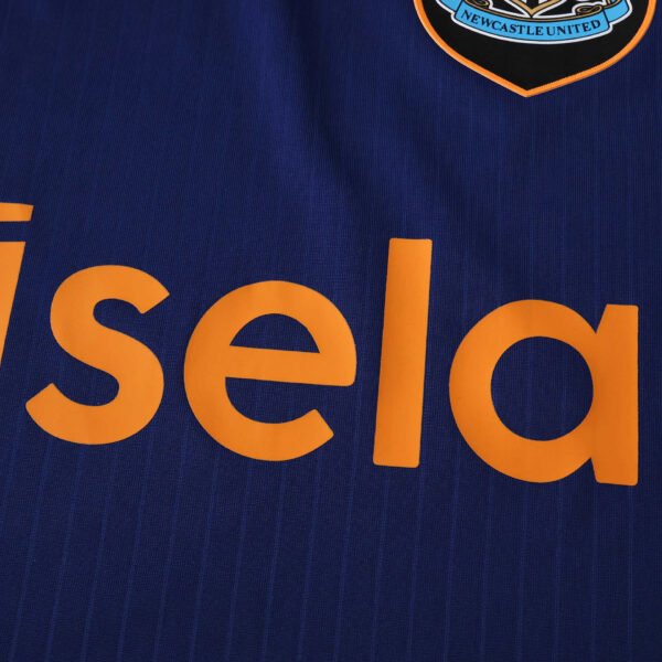 2526 season Newcastle United F.C. third Player version – Image 7