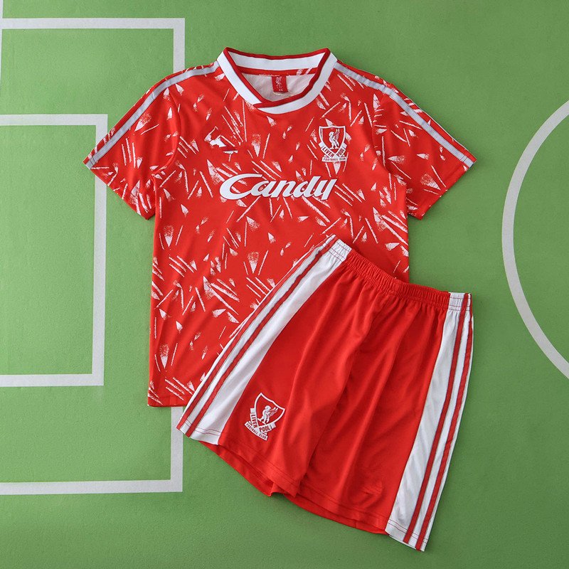 69854b51e9-1 8991 Liverpool F.C. home retro Kids kit – Image 1