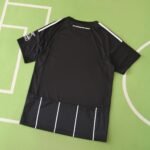 2526 season Eintracht Frankfurt away Champions League version Fan version - Imagem 16