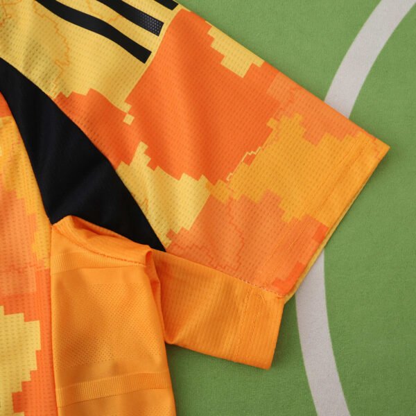 ⁦2526 season Paris FC  Concept version Player version⁩ - الصورة ⁦5⁩