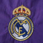2425 Real Madrid CF Wear on both sides windbreaker - Imagem 2