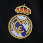 1112 Real Madrid CF goalkeeper retro Kids kit – Image 2