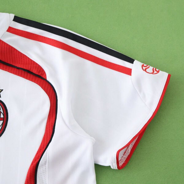 0607 A.C. Milan away retro Kids kit – Image 7