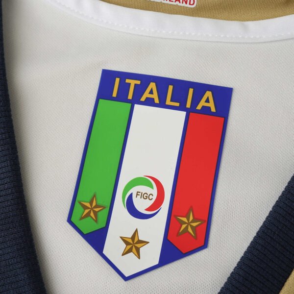 2006 season Italy goalkeeperretro Fan version - Image 2