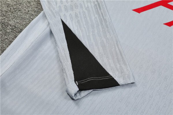 2425 Liverpool F.C. grey Training suit set Player version - Afbeelding 9