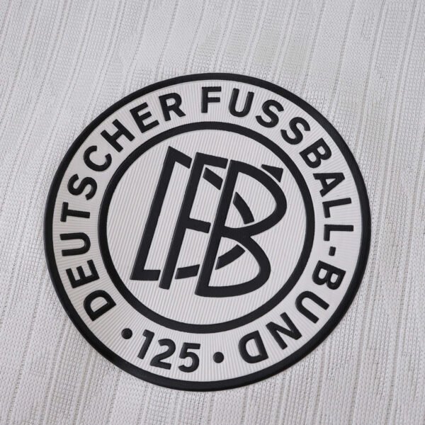 ⁦2425 season Germany 125 anniversary Long sleeved Player version⁩ - الصورة ⁦3⁩
