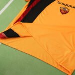 0506 season A.S. Roma home retro Fan version - Imagem 9