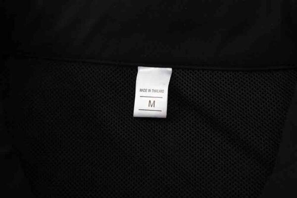 ⁦2526 season Juventus F.C. windbreaker⁩ - الصورة ⁦2⁩