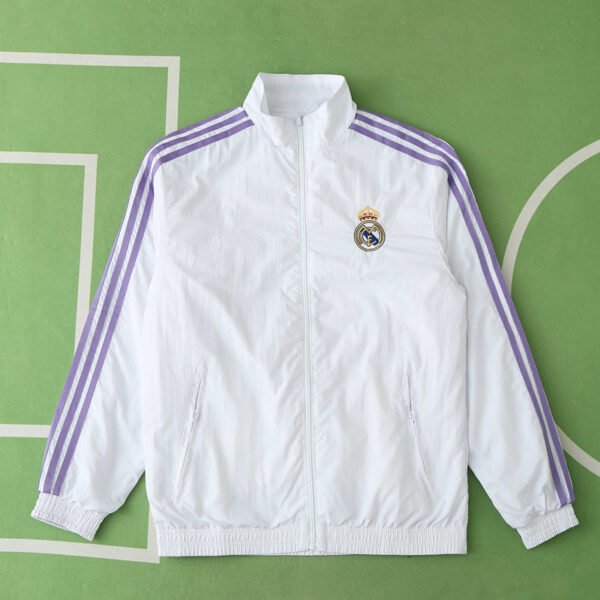 2425 Real Madrid CF Wear on both sides windbreaker - Imagem 2