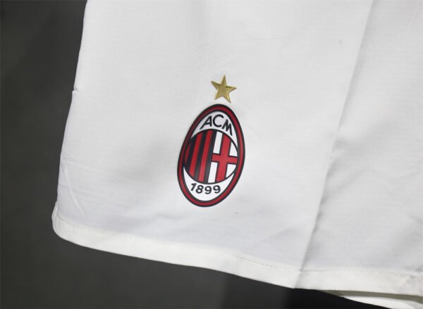 2425 season A.C. Milan home Player version short - Image 6